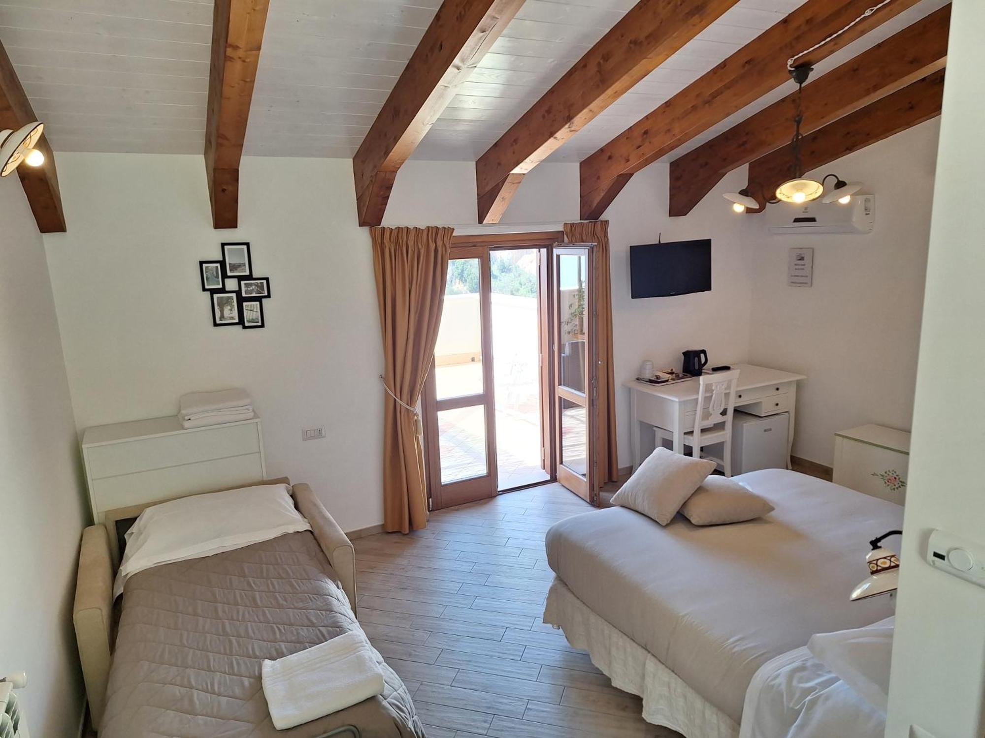 Agriturismo Orrido Di Pino أَجيرولا الغرفة الصورة